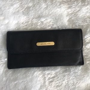 Black Michael Kors Wallet